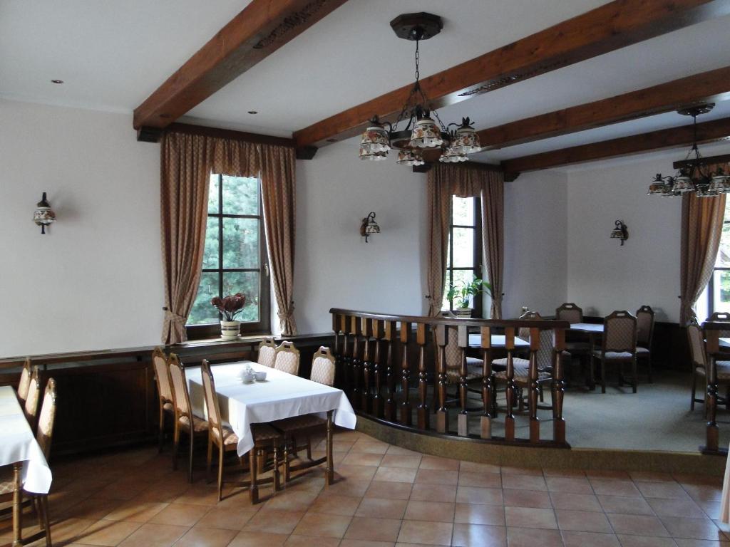 Villa Zerotin Penzion Bed & Breakfast Велке Лосины Экстерьер фото