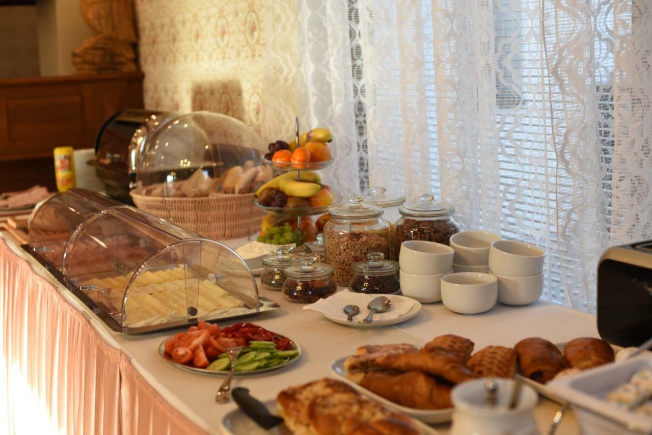 Villa Zerotin Penzion Bed & Breakfast Велке Лосины Экстерьер фото