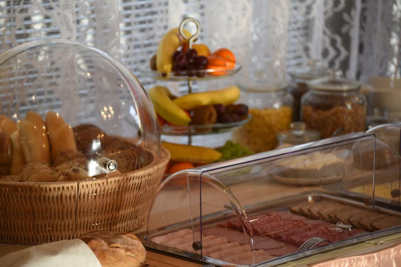 Villa Zerotin Penzion Bed & Breakfast Велке Лосины Экстерьер фото